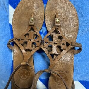 Tory Burch size 10 leather wedge